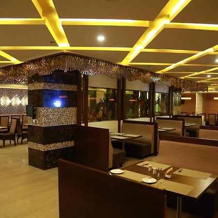 Hotel Svm Grand Medipally Haydarabad Dış mekan fotoğraf